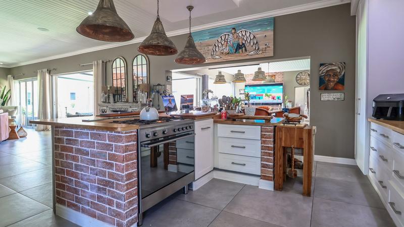 5 Bedroom Property for Sale in Num Num Cape Estate Western Cape